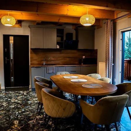 Nebbia Ressort شاليه